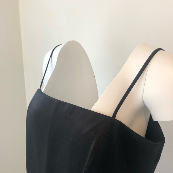 Dresses & Skirts - Spaghetti strap evening maxi dress